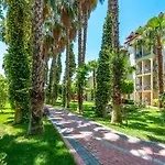Gardenia Hotel 4*